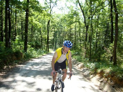 Collfred atraviesa algunas zonas preciosas de bosque. Foto de Raül Massabé.