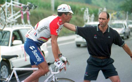 retirada indurain vuelta 1996